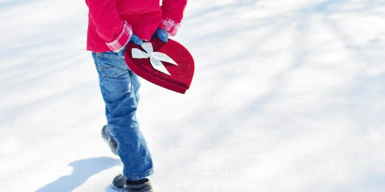 バレンタインデーにぴったり 恋愛やチョコレートがテーマのおすすめ絵本特集 絵本屋ピクトブック